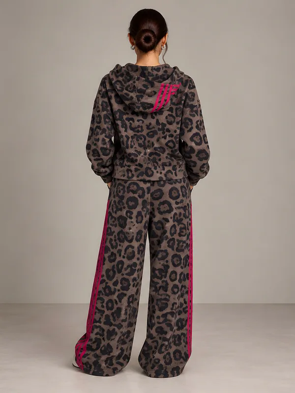 Brown leopard hoodie set with magenta side stripes, back